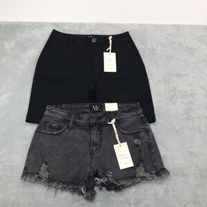 Letters to Juliet 2 Pairs of Black Shorts Size Small New
